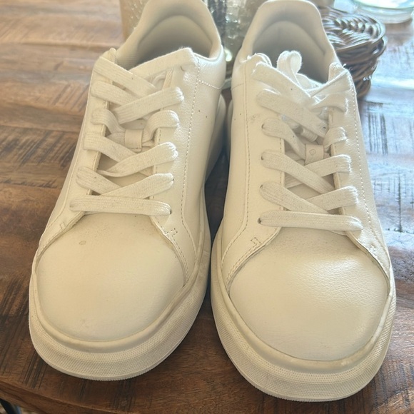 Mens sneakers - Picture 1 of 4